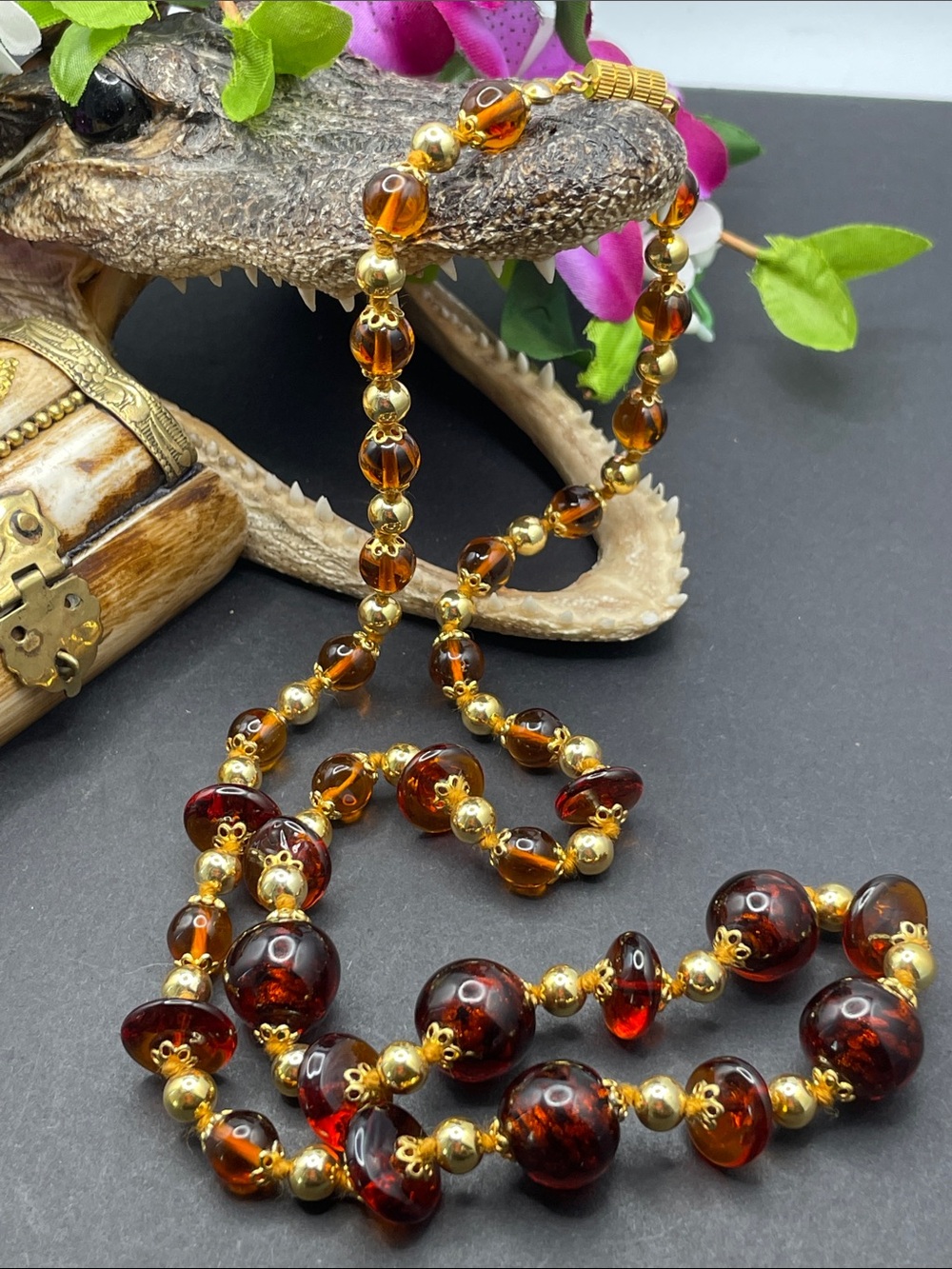 Venetian glass necklace vintage D17